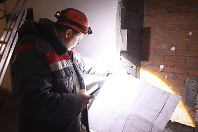 Субботин ознакомился с ходом строительства нового корпуса Витебской областной больницы