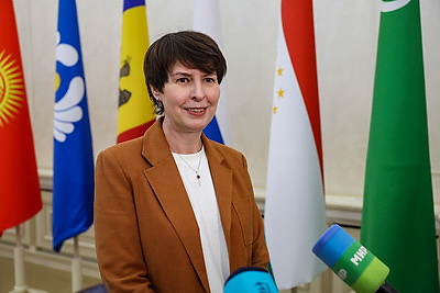 \"Обеспечить безбарьерную среду и реализовать таланты\". Как развивается инклюзивная культура в СНГ