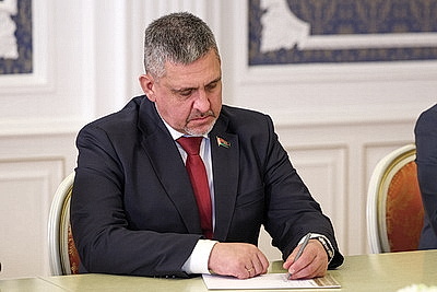 Руководство исполкомов, министерств и крупных предприятий. Лукашенко рассмотрел кадровые вопросы