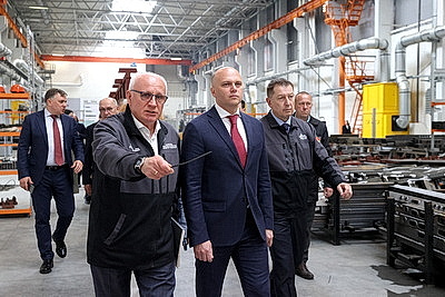Калининградская делегация посетила \"БКМ Холдинг\" и МАЗ