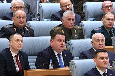 Лукашенко собрал большое совещание по развитию научной сферы