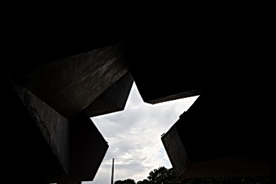 \"Мурашки бежали по телу\". Участники медиатура \"Дорогами Победы\" посетили Брестскую крепость