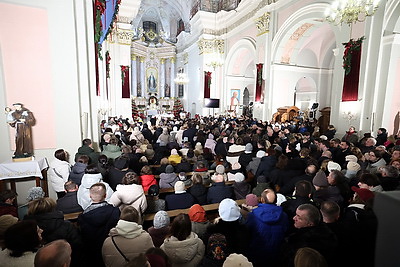 Католики Беларуси празднуют Рождество Христово