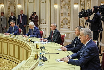 Лукашенко: сотрудничество с Санкт-Петербургом для Беларуси - приоритет приоритетов