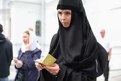 День памяти Преподобной Евфросинии Полоцкой. Тысячи верующих объединил Крестный ход