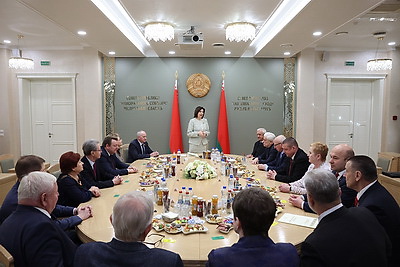 В Совете Республики состоялась встреча с советом старейшин