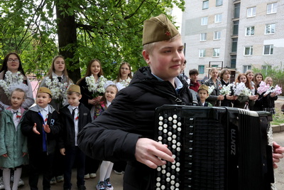 \"Живите всегда под мирным небом\". Ветеран из Могилева дала наказ молодежи беречь свою землю