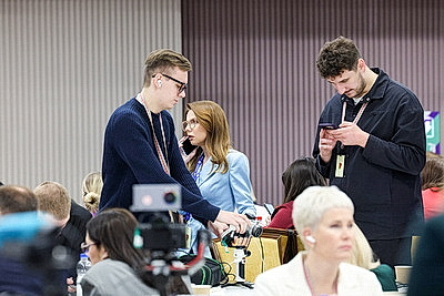 Второе заседание VII ВНС продолжает работу