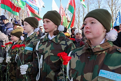 Память нетленна. В Витебске отдали дань уважения жертвам концлагерей