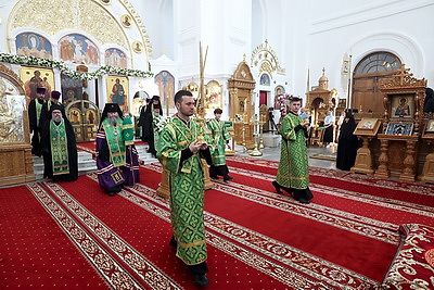 Всенощное бдение в канун памяти преподобной Евфросинии проходит в Полоцке
