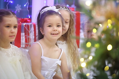 \"Такие встречи дарят радость и детям, и взрослым\". Караев поздравил воспитанников детсада в Гродно