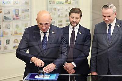 Гашение новой марки в честь 100-летия Белорусского радио состоялось в Минске