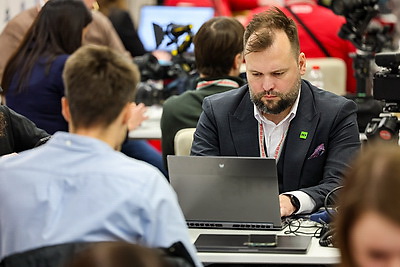 В рамках второго заседания VII ВНС во Дворце Республики организована работа пресс-центра