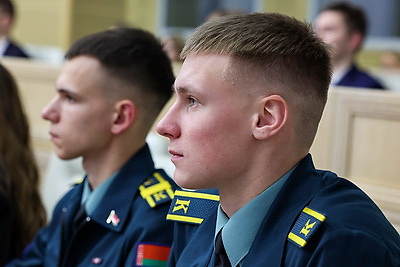 В Минске стартовал первый молодежный военно-патриотический форум