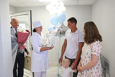 В Давид-Городке после реконструкции открыли больницу