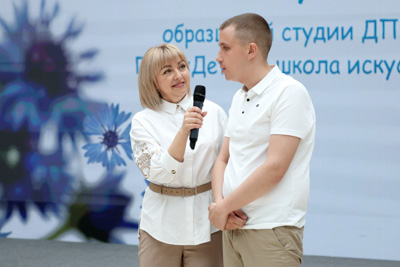 Рисуя мечты. В Минске представили новую экспозицию проекта \"Другая глубина\"