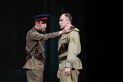 Спектакль \"Рядовые\" по пьесе Дударева прошел на \"Славянском базаре в Витебске\"