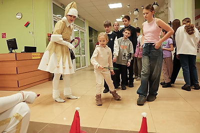 В Глуске открылась усадьба Деда Мороза