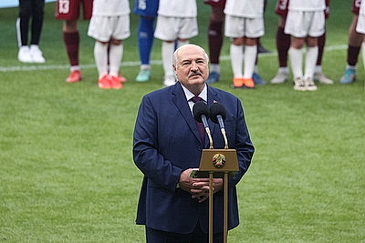 Лукашенко: Национальный футбольный стадион будет символом крепкой белорусско-китайской дружбы