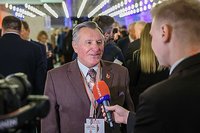 Второе заседание VII ВНС продолжает работу