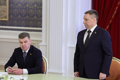 Промышленность, АПК, транспорт и строительство. Лукашенко сформировал оставшиеся блоки правительства