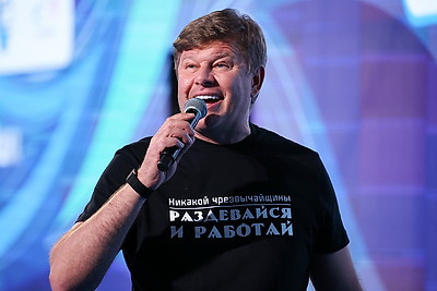 Кубок сильнейших спортсменов по плаванию проходит в Минске