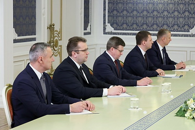 Промышленность, АПК, транспорт и строительство. Лукашенко сформировал оставшиеся блоки правительства