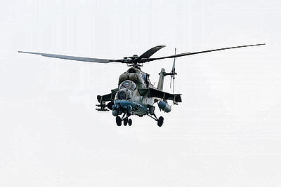 На учении \"Запад-2025\" военные самолеты посадили на автомобильную дорогу