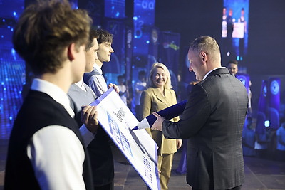 \"#Код будущего: твой цифровой след\". Учащиеся минских колледжей отметили день первокурсника