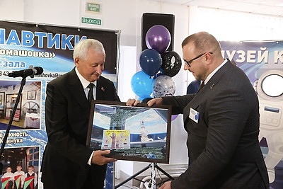 Музею космонавтики Томашовской школы им. П.И.Климука присвоен статус \"народный\"