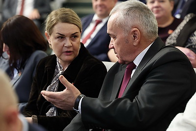 Развитие промышленности, повышение уровня жизни. Делегаты ВНС об ориентирах на будущую пятилетку