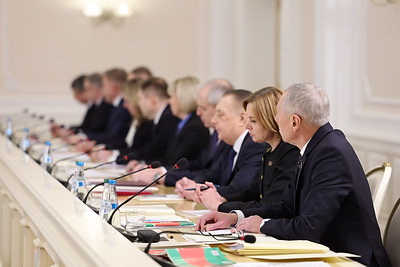 Лукашенко провел заседание Президиума ВНС