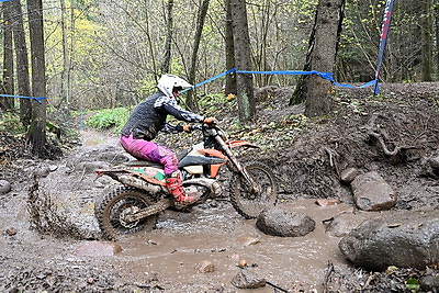 Заключительный этап чемпионата по эндуро Four Seasons завершился в Логойске