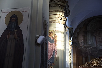 Достопримечательности. Свято-Благовещенский мужской монастырь в Малых Лядах