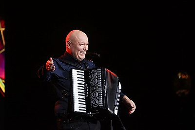 \"Душа народная\" и \"Танцплощадка с \"Душевным радио\" завершили масштабный музыкальный фестиваль в Минске