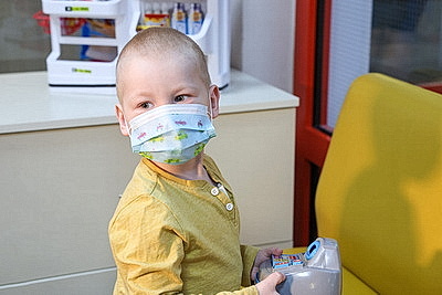 В ожидании новогоднего чуда. Кочанова поздравила юных пациентов РНПЦ детской онкологии