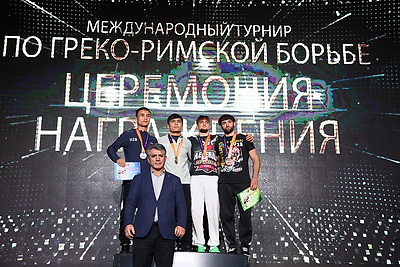 Белорусские борцы завоевали четыре золота на домашнем турнире памяти Караваева