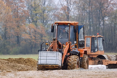 Три крупных животноводческих комплекса строят в Брестском районе