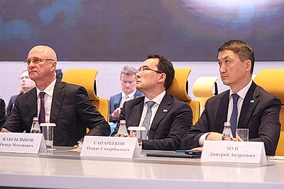 Турчин прибыл с официальным визитом в Казахстан