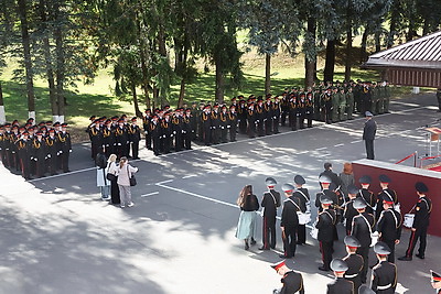 Мемориальную доску в честь Героя Советского Союза Евгения Николаенко открыли в Могилеве