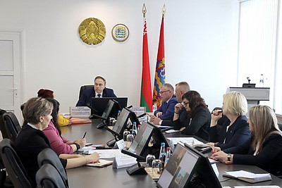 Караник провел прием граждан в Пуховичском районе