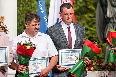 Педагогов-участников жатвы впервые чествовали в столице