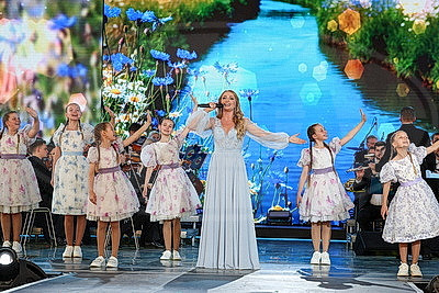 \"Это наша Победа!\" Гала-концерт артистов эстрады Беларуси и России прошел в Витебске с аншлагом
