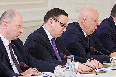 Лукашенко провел совещание с руководством Совета Министров