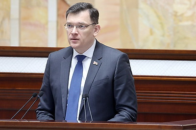 Сергеенко призвал депутатов активно информировать общество о ходе подготовки плановых законопроектов