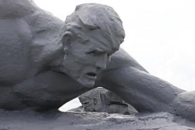 \"Мурашки бежали по телу\". Участники медиатура \"Дорогами Победы\" посетили Брестскую крепость