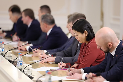 Лукашенко провел встречу с представителями частных предприятий