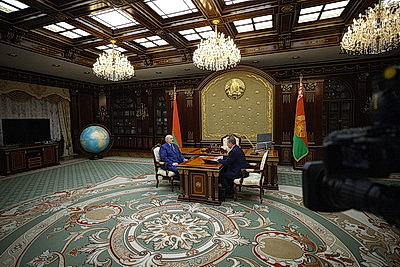 Лукашенко принял с докладом премьер-министра