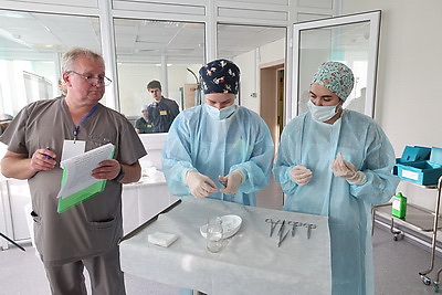 Приближенные к реальным клинические ситуации. Свои умения показали участники интегрированной олимпиады в ВГМУ