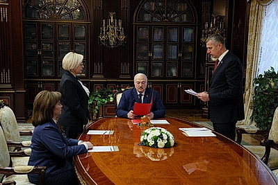 Руководство исполкомов, министерств и крупных предприятий. Лукашенко рассмотрел кадровые вопросы